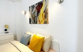 Alegro Studio Apartment
